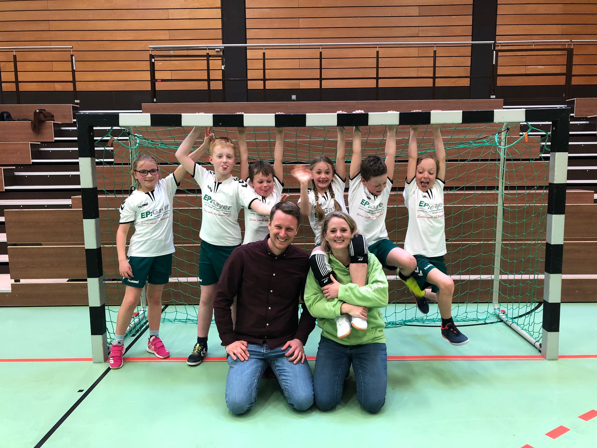 F-Jugend Begeistert Trainer Und Fans – HSV Sobernheim